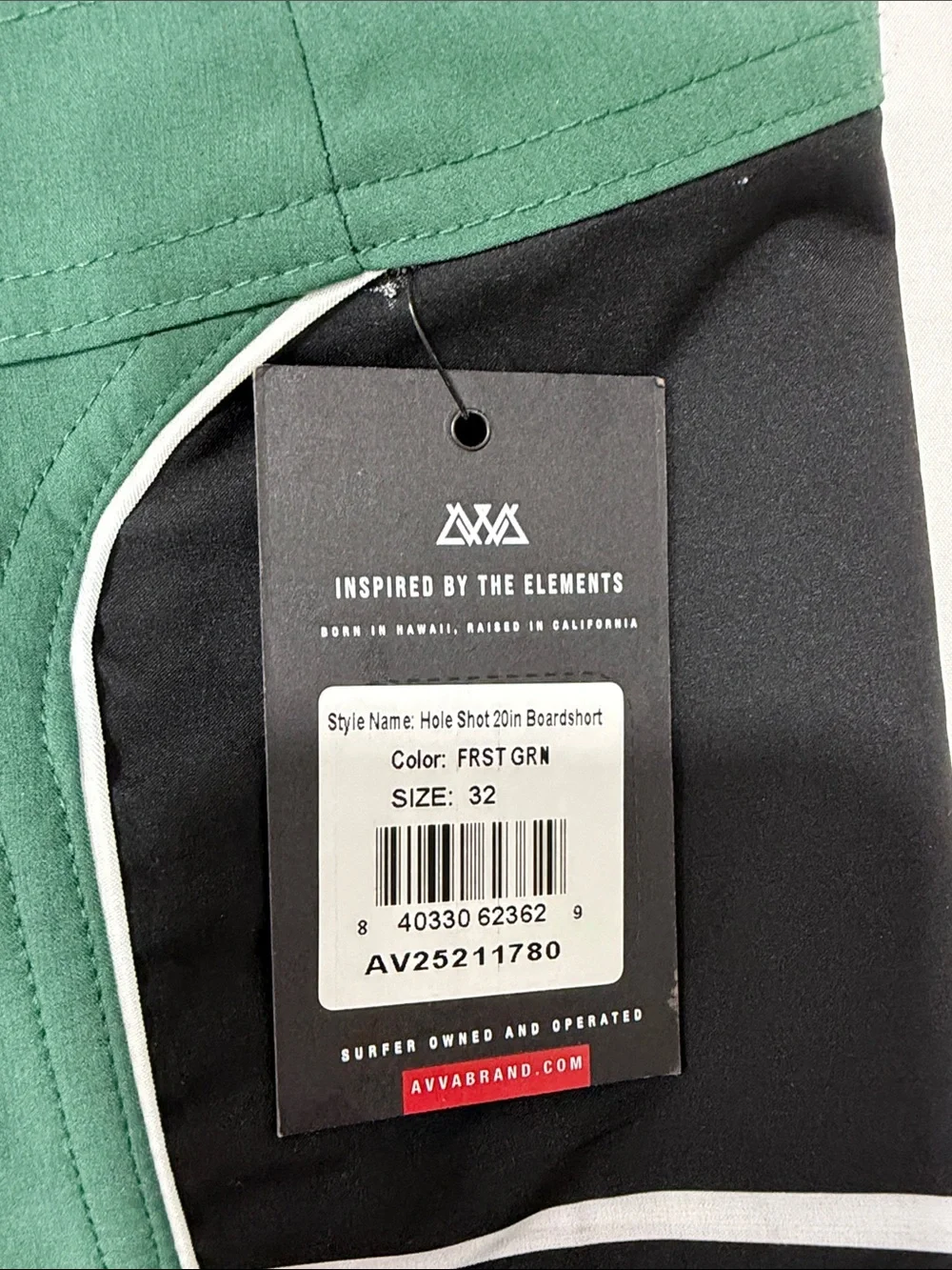 AVVA Hole Shot 20in Boardshorts Size: 32
